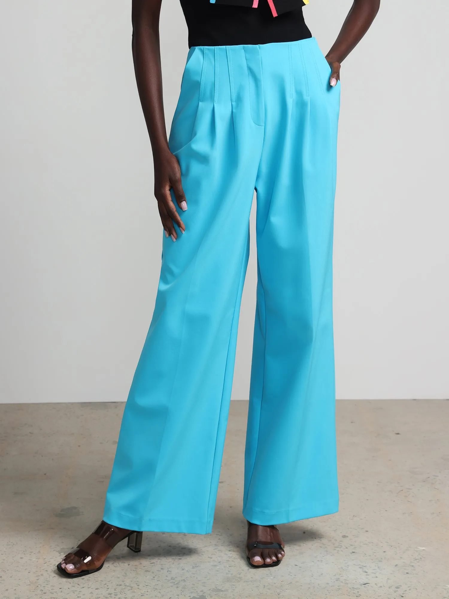 Pleated Wide-Leg Pant - Fit To Flatter