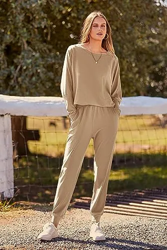 PRETTYGARDEN Women's 2023 Fall Fashion Outfits 2 Piece Sweatsuit Solid Color Long Sleeve Pullover Long Pants (Khaki,XX-Large)