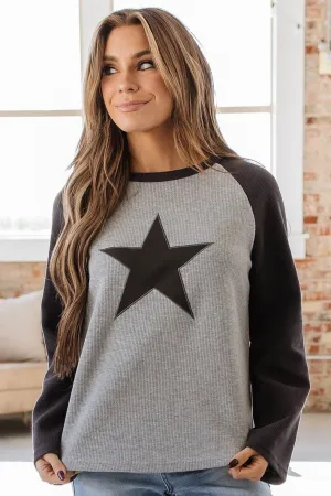 Star Graphic Knit Long Sleeve Top