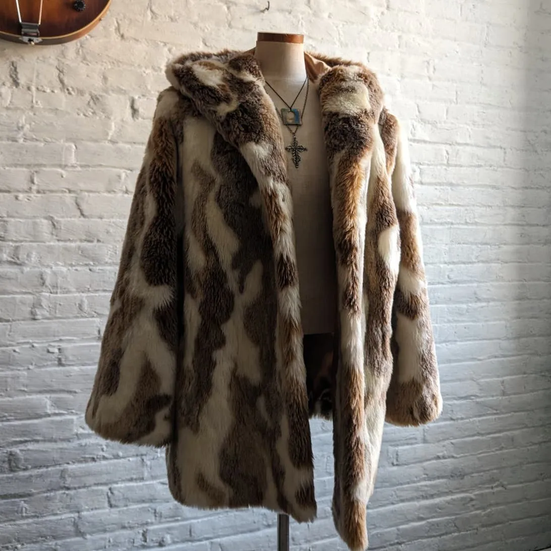 Y2K Vintage Mob Wife Fluffy Vegan Fur Coat Cow Print Shag Cowgirl Groovy Jacket